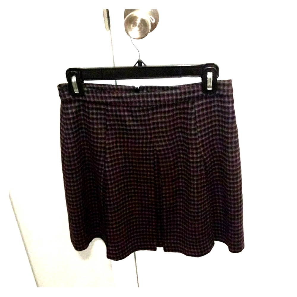 Plaid mini skirt
